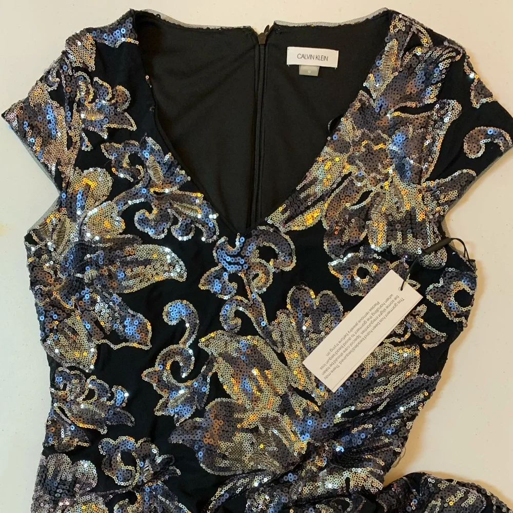 CK Dress 10 - Picture 11 of 16